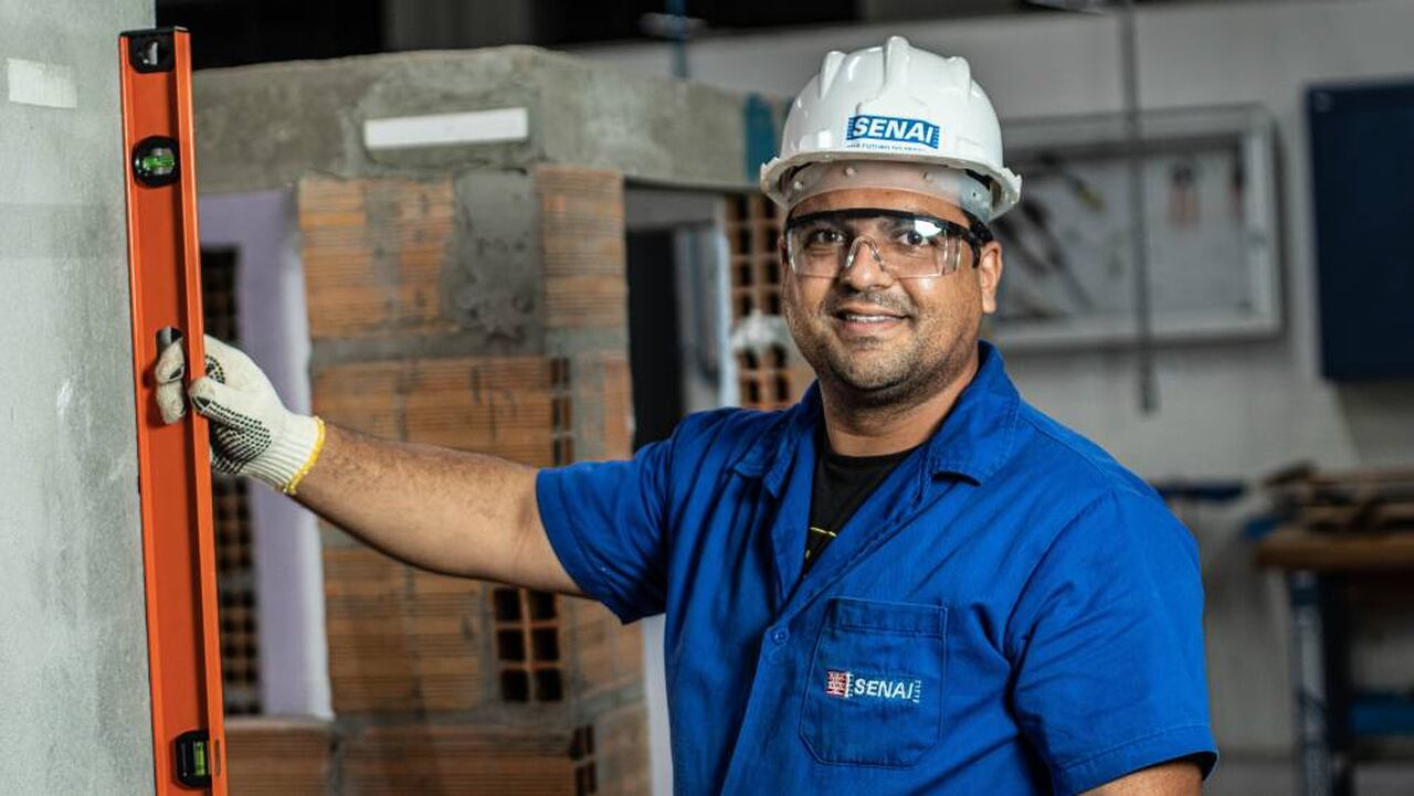 Estudante do curso do Senai de Porto Alegre