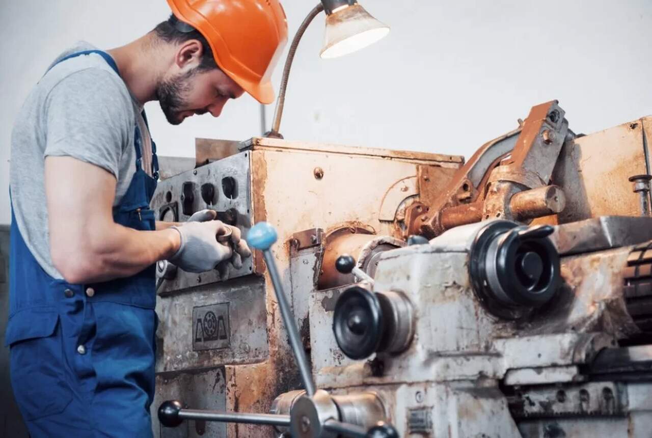 curso no Senai para Torneiro Mecânico