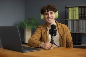 Curso de Locutor, Animador e Apresentador no Senac RJ: Preço, carga horária, abertura de turmas e características do curso