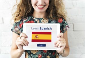 Senac SP tem curso de Espanhol Básico: Carga-horária, preços e unidades disponíveis