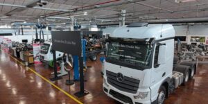 Mercedes-Benz Trucks Way: montadora alemã cria programa em parceria com o Senai